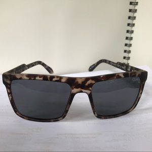 Quay Sunglasses, Style: Let It Run, Tortoise
